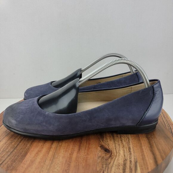 SAS Womens Size 10 NARROW Purple Scenic Leather Slip On Ballet Flat Shoes - Picture 1 of 8